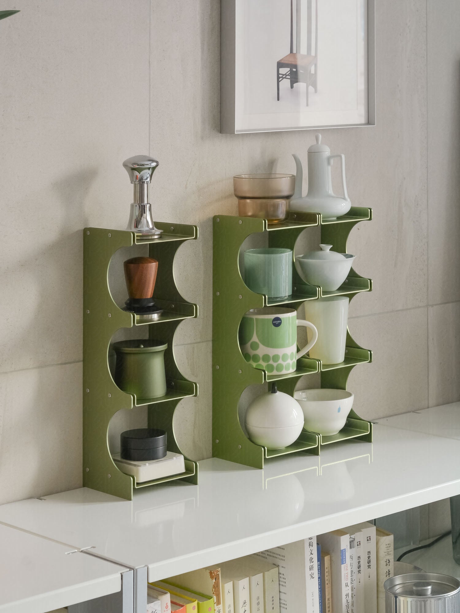 Aluminum Desktop Shelf for mugs