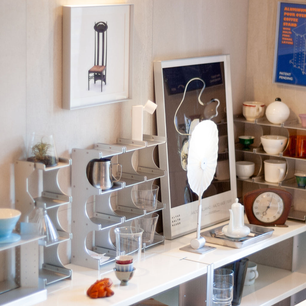 Aluminum Desktop Shelf for mugs